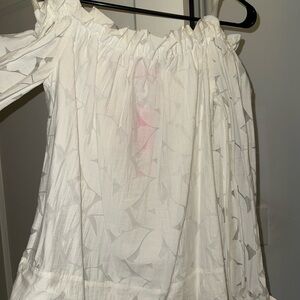 NWT Jamielynn Lilly Pulitzer off shoulder White Long Sleeve Top